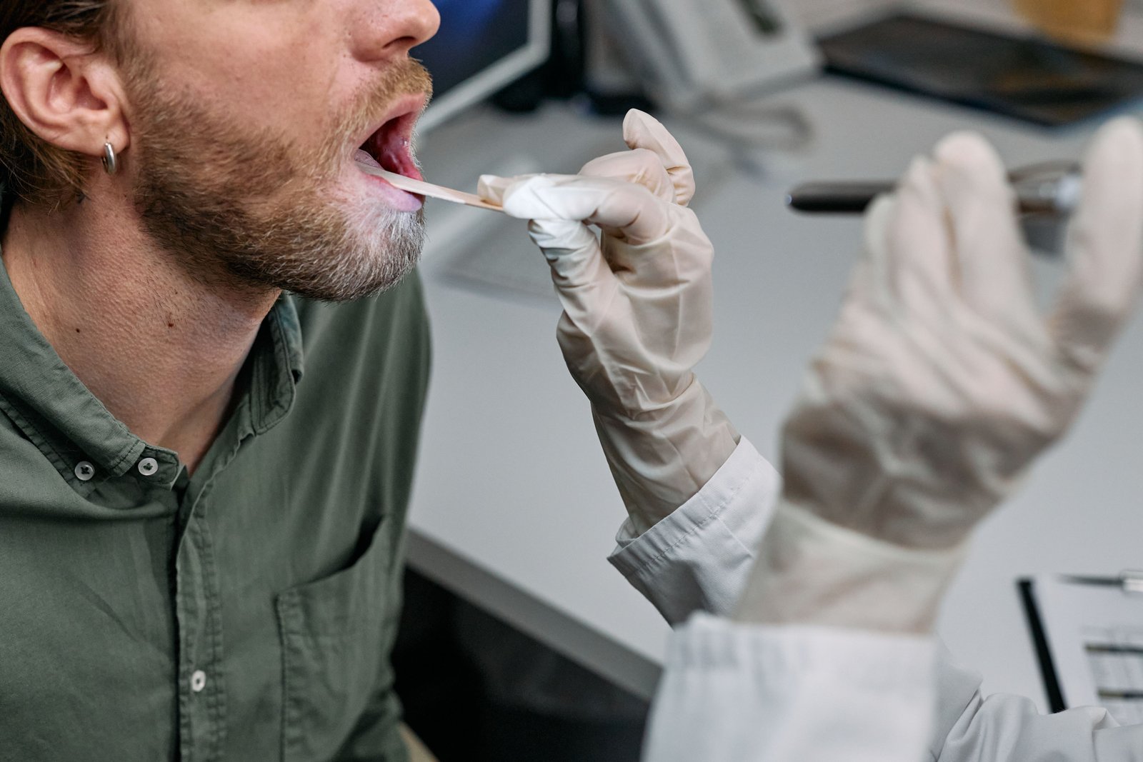 Clinical oral diagnostics